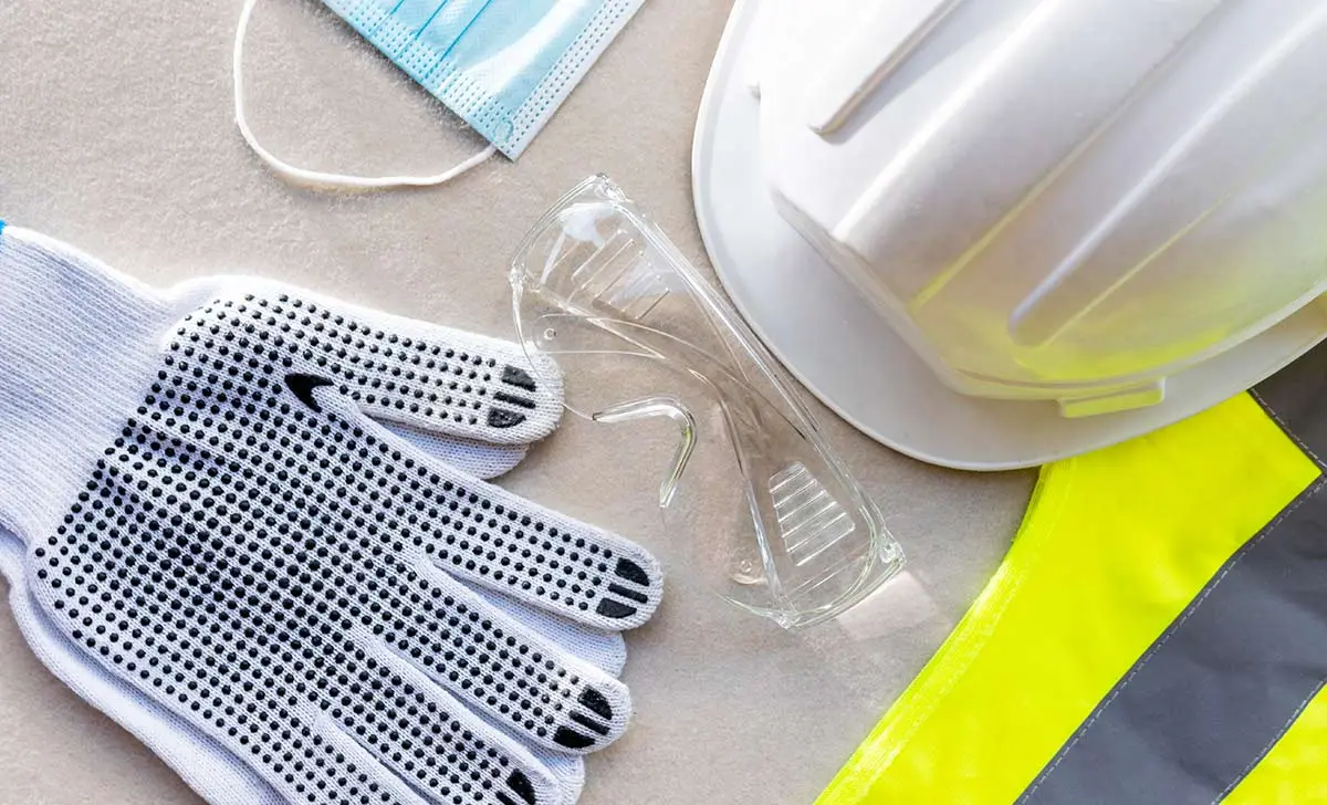 COMERCIALIZADORA CYA